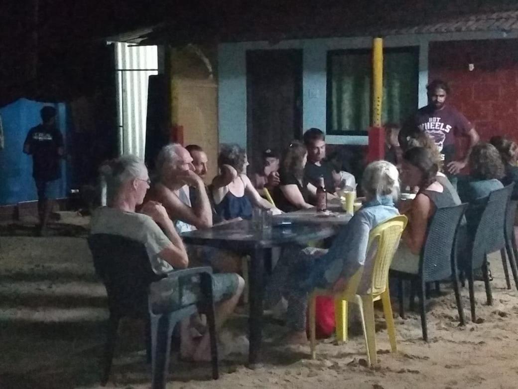 Alappuzha Funky Art Beach House المظهر الخارجي الصورة